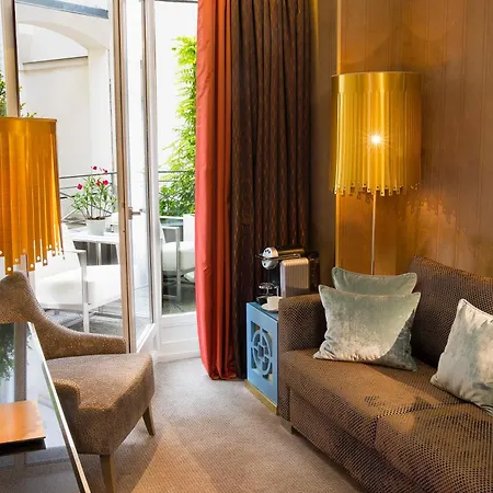 Baume Hotel 4*